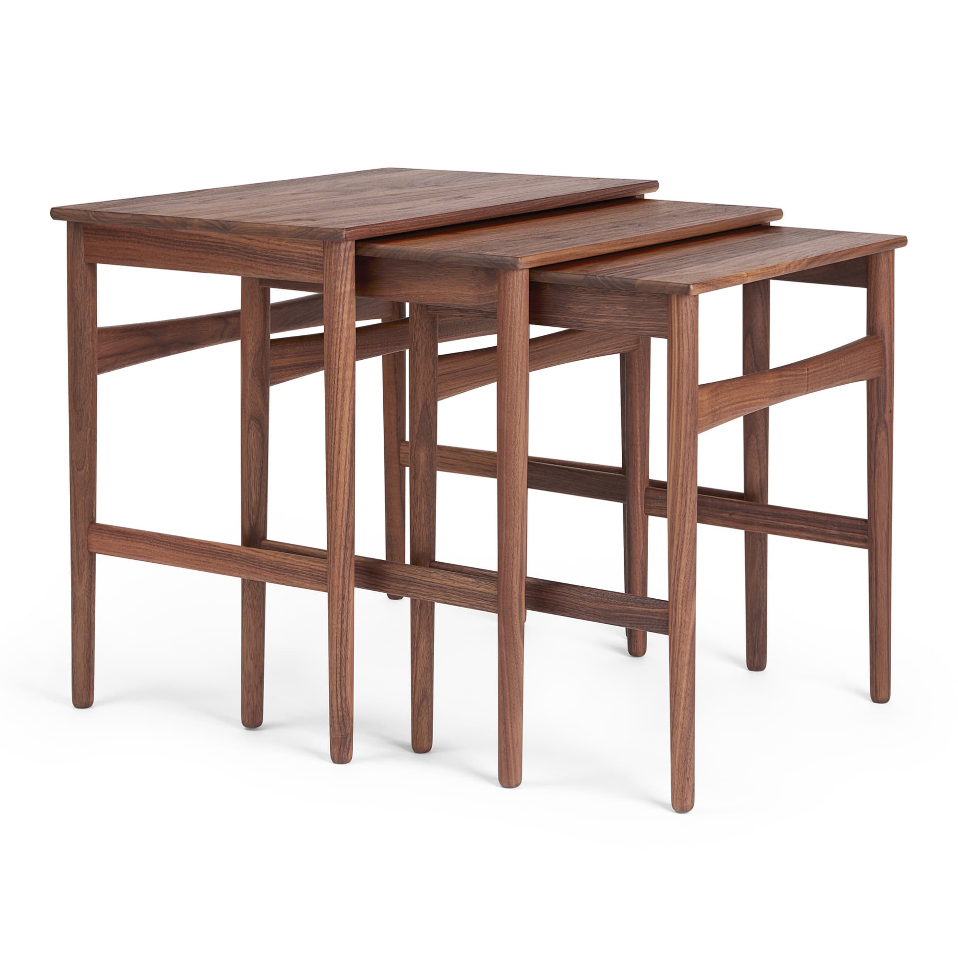 Carl Hansen - CH004 Nesting Table Walnut Oil - Småbord & sidebord - Hans J. Wegner - Tre farget - Tre