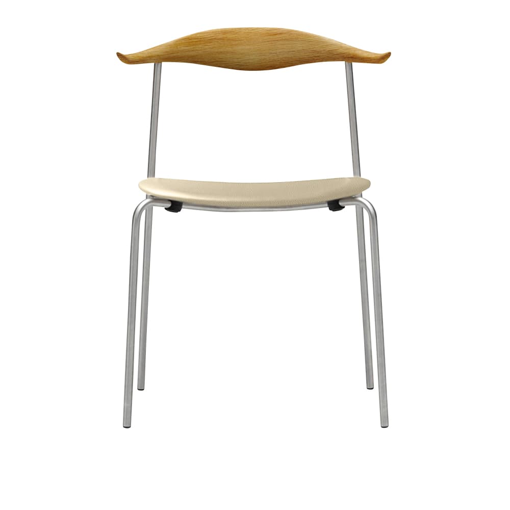 Carl Hansen - CH88P - Klädd sits, Oljad Ek, Lädergrupp B Thor - 300, Ben i Rostfritt stål - Spisestoler - Hans J. Wegner - Hvit - Metall/Tre