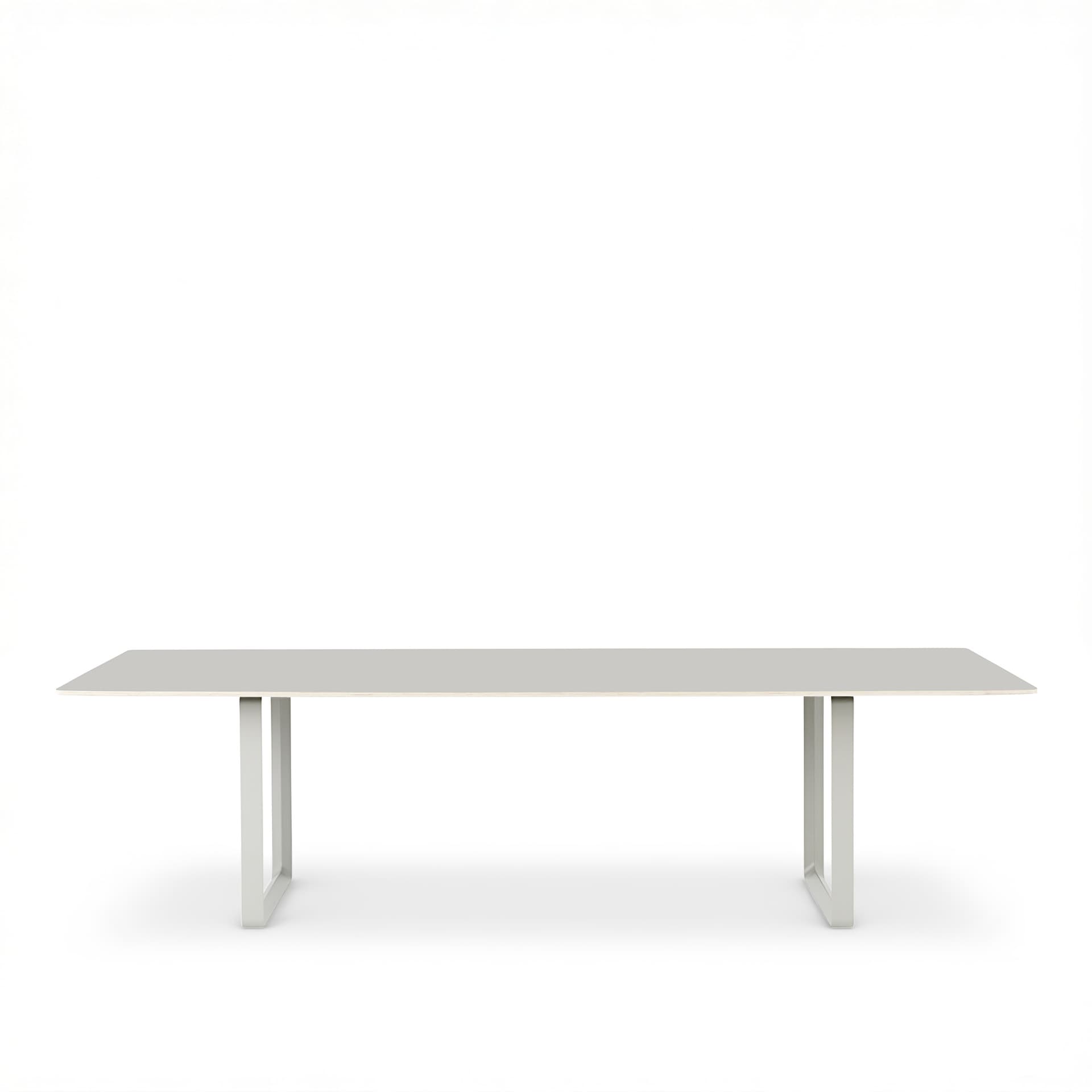 Muuto - 70/70 Table spisebord 225x90 cm, Svart linoleum/Sand - Spisebord - TAF Studio - Beige