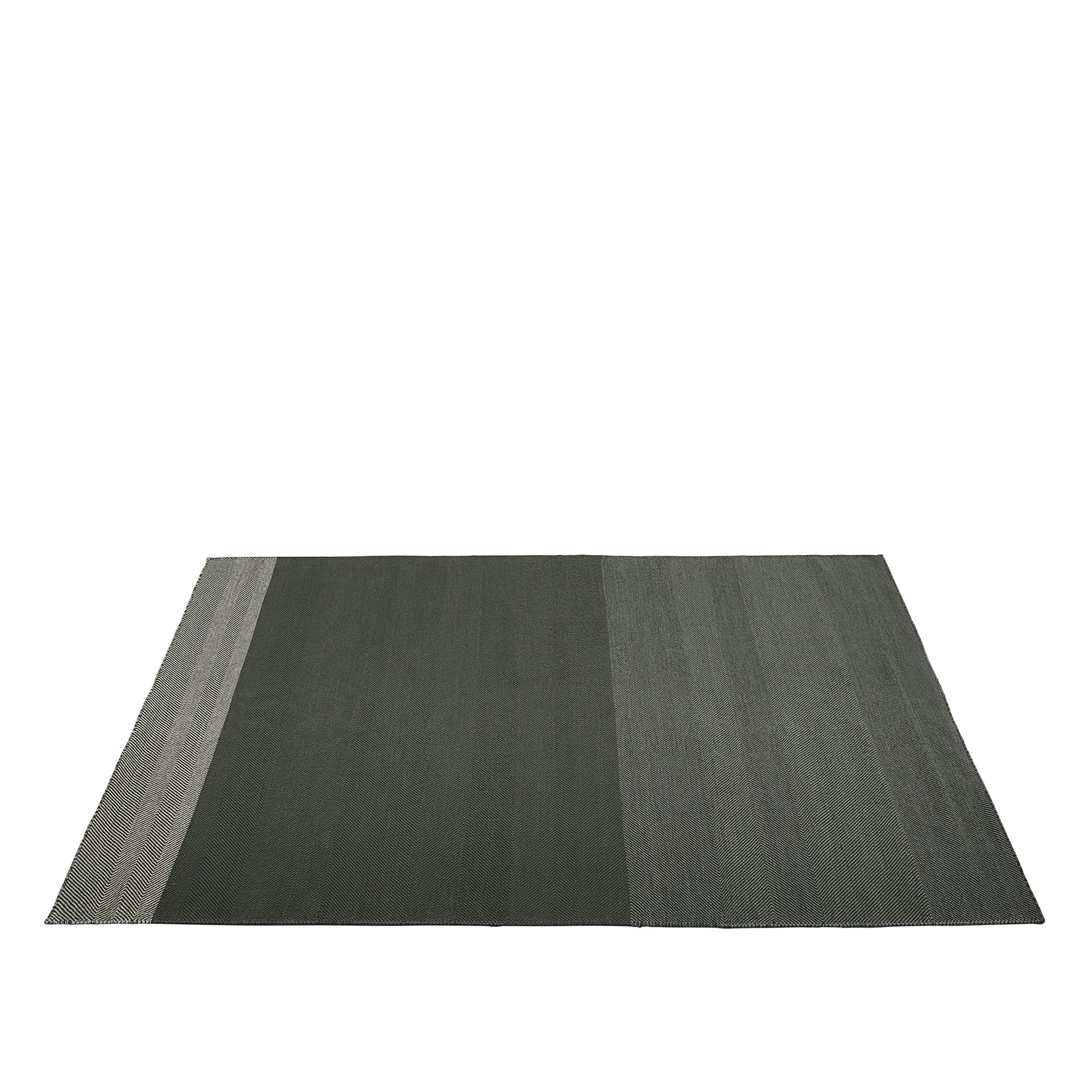 Muuto - Varjo Rug, 200 x 300 cm, Dark Green - Ensfargede tepper - Tina Ratzer - Grønn - Ull