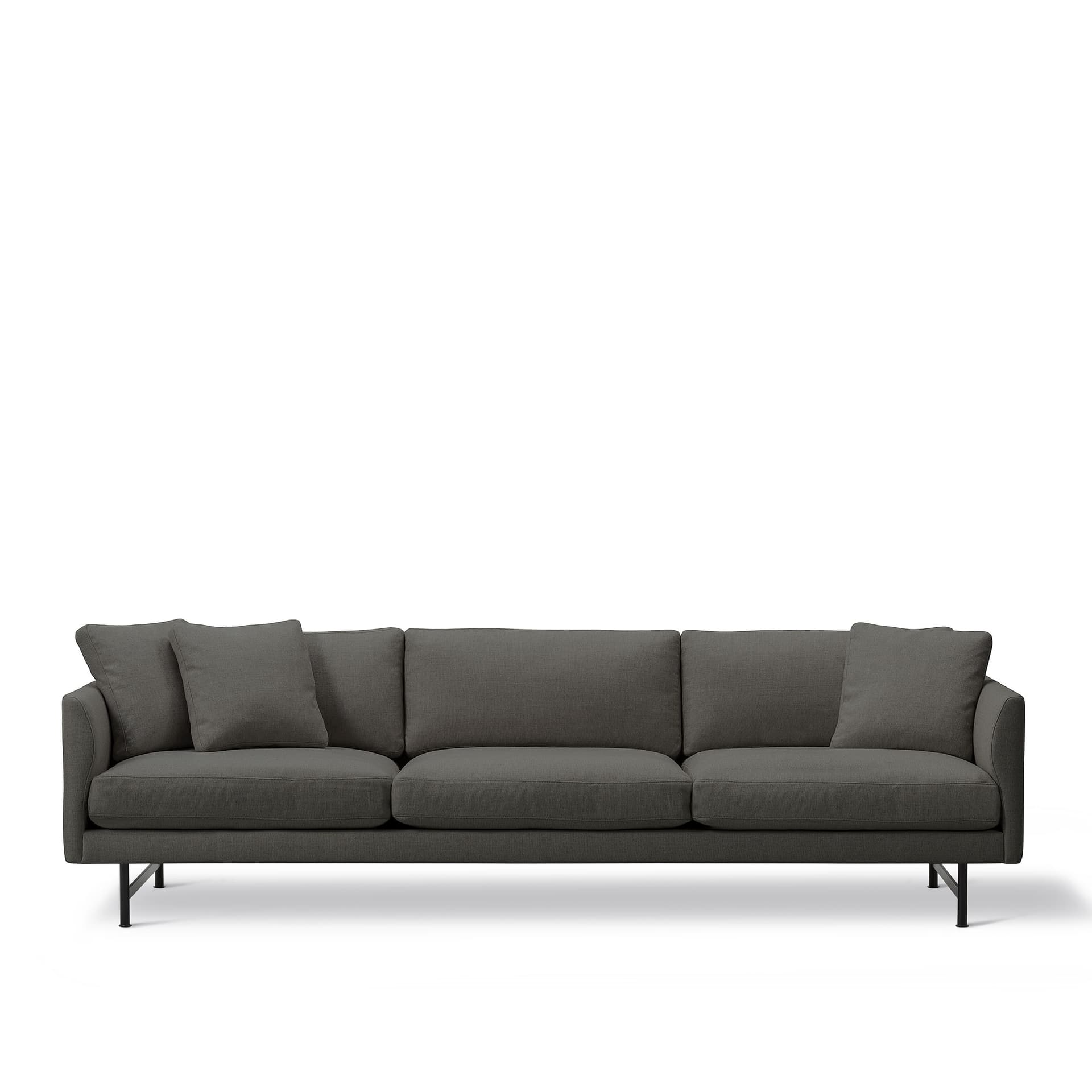 Fredericia Furniture - Calmo 3 Seater 80 Metal Base, Tyg 2 - Sunniva 173, Black Metal - Sofaer - Hugo Passos
