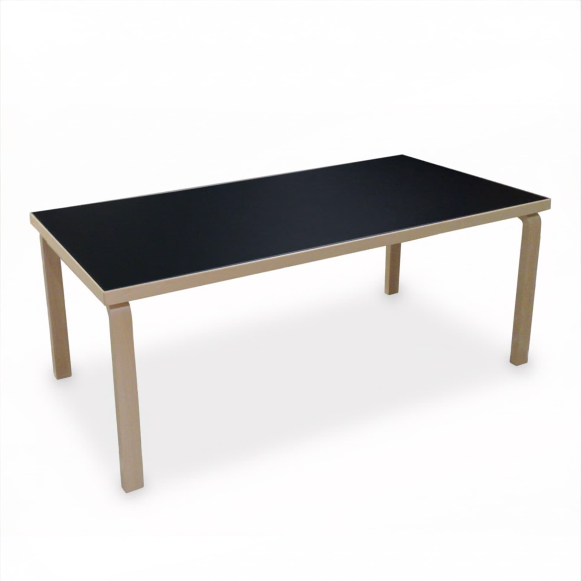 Artek - Aalto Table 83 svart linoleum/klarlackad - Spisebord - Alvar Aalto - Svart - Tre/Plast