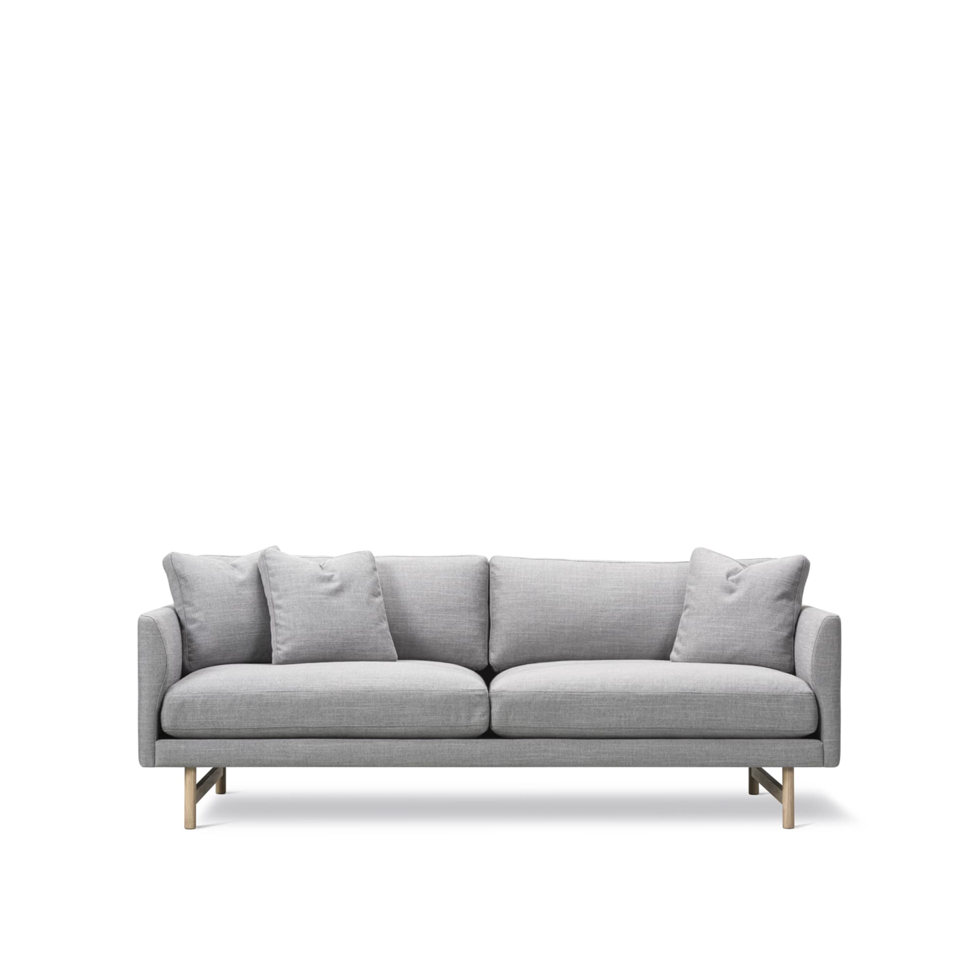 Fredericia Furniture - Calmo 2 Seater 95 Wood Base, Fabric 2 - Sunniva 242, Lacquered oak - Sofaer - Hugo Passos - Grå