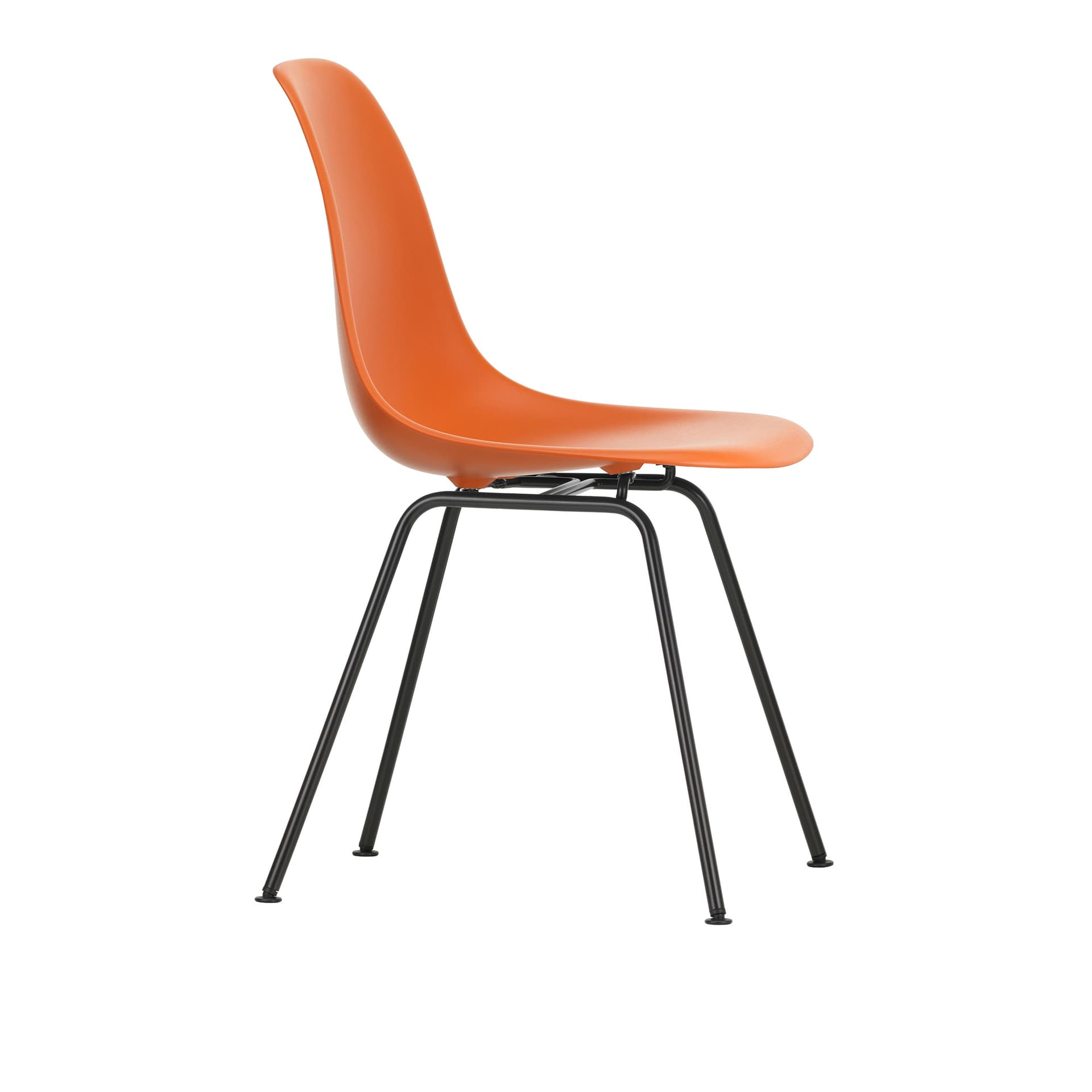 Vitra - Eames Plastic Chair DSX - 43 Rusty Orange - Basic Dark Base - Spisestoler - Charles & Ray Eames - Oransje - Metall/Plast