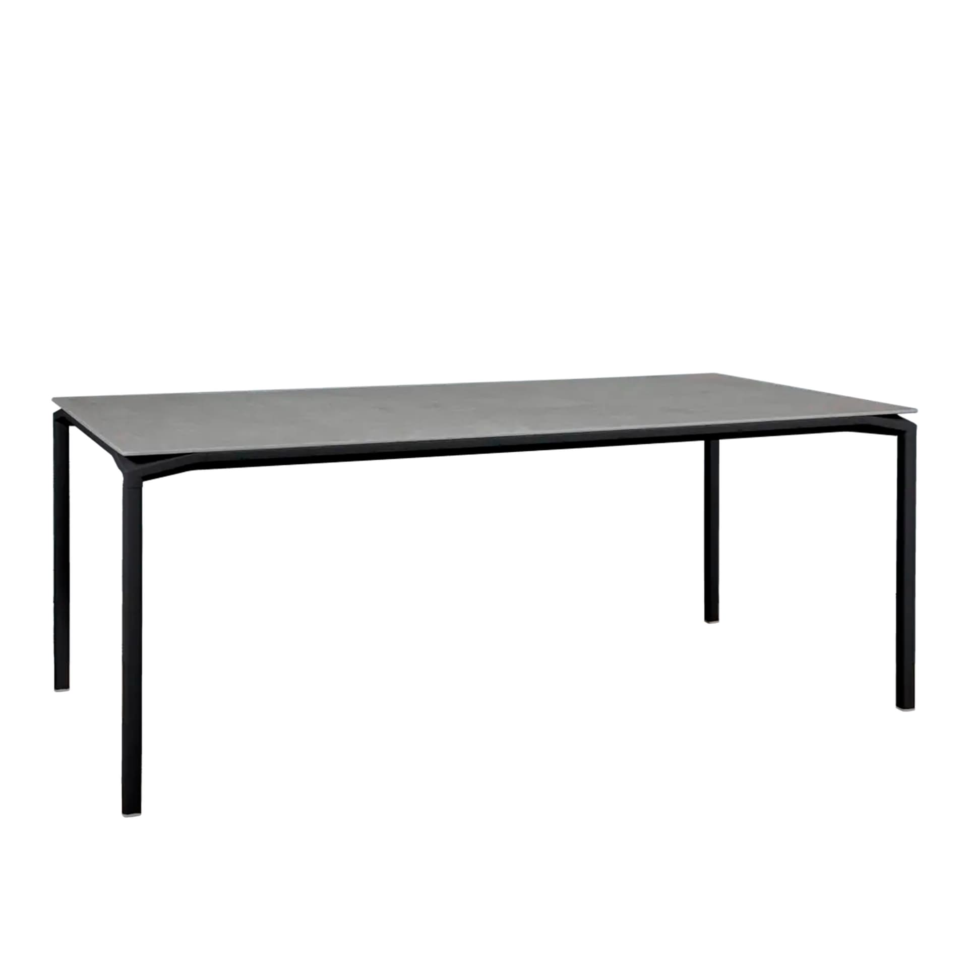 Fermob - Calvi, Mineral Table 195 x 95 cm - Liquorice, Kreta - Utendørs spisebord - Svart - Metall