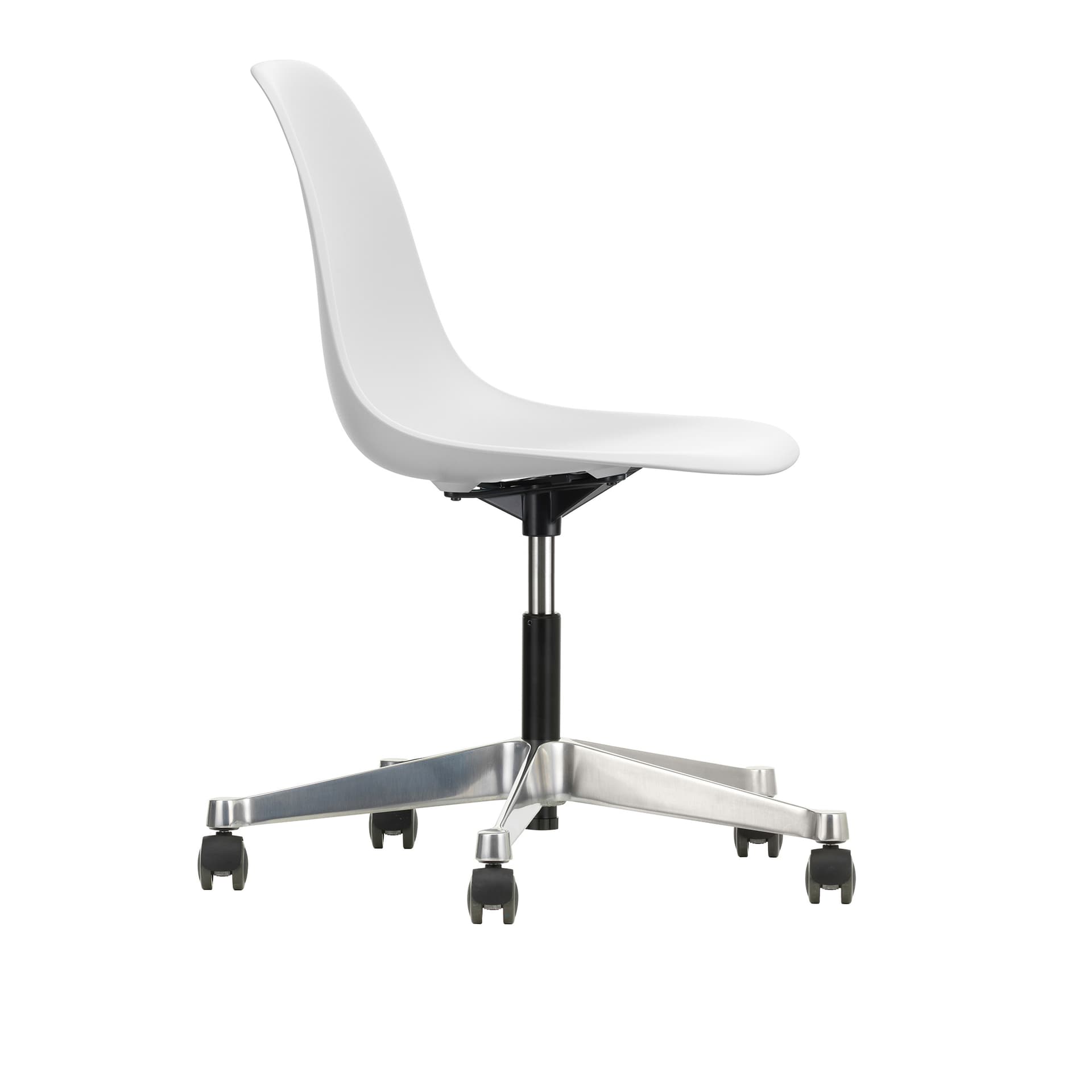 Vitra - Eames RE Plastic Chair PSCC 85 Cotton White, Castors Soft - Kontorstoler - Charles & Ray Eames - Hvit