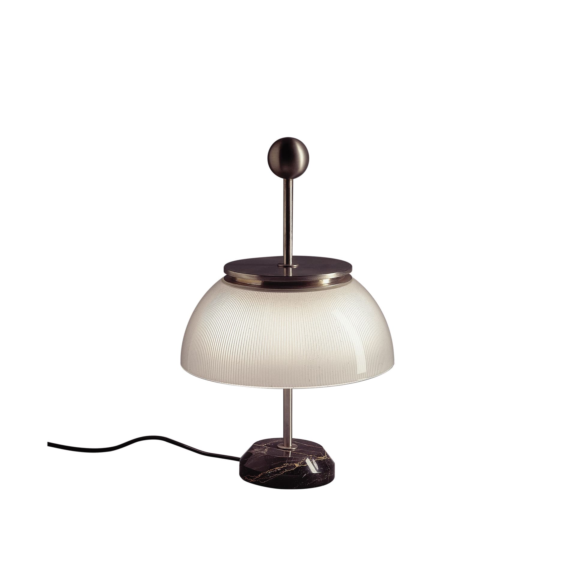 Alfa T Bordlampe Artemide - Stue - Design - Stein - Med skjerm