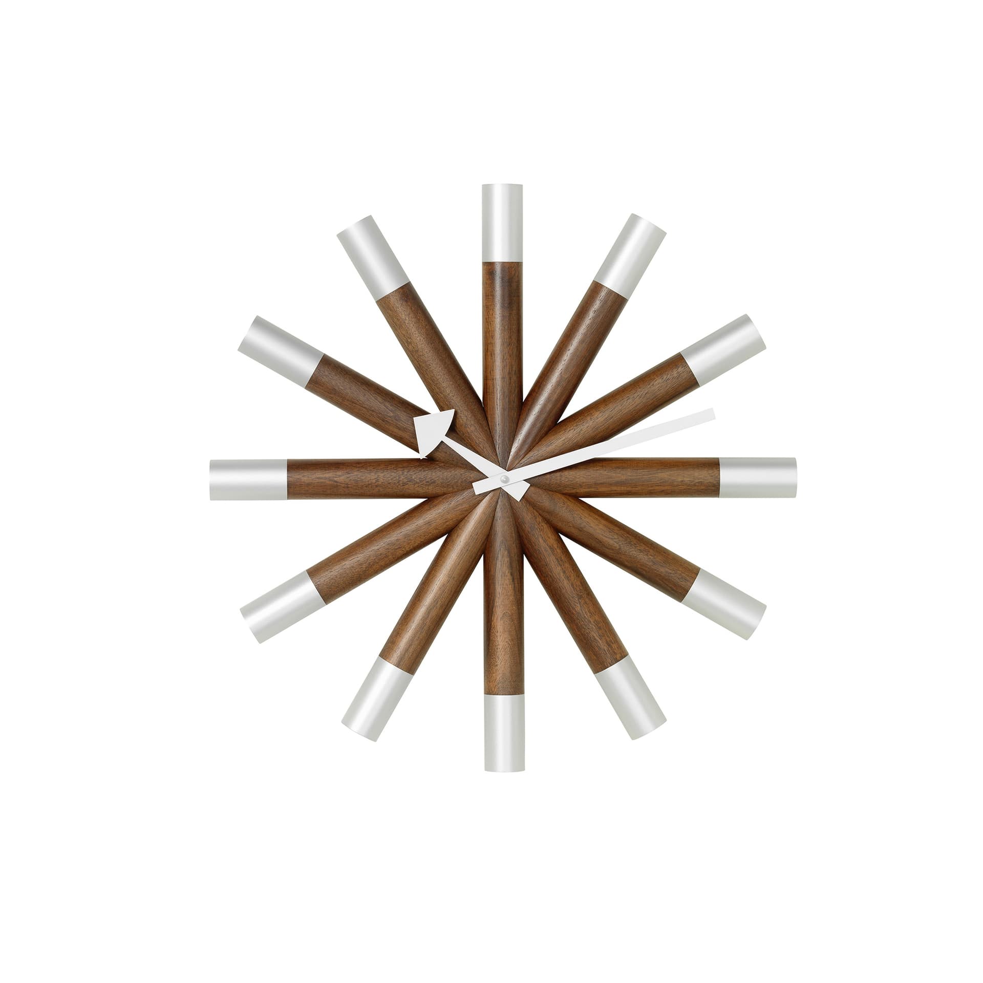 Vitra - Wheel Clock - Klokker - George Nelson - Tre farget