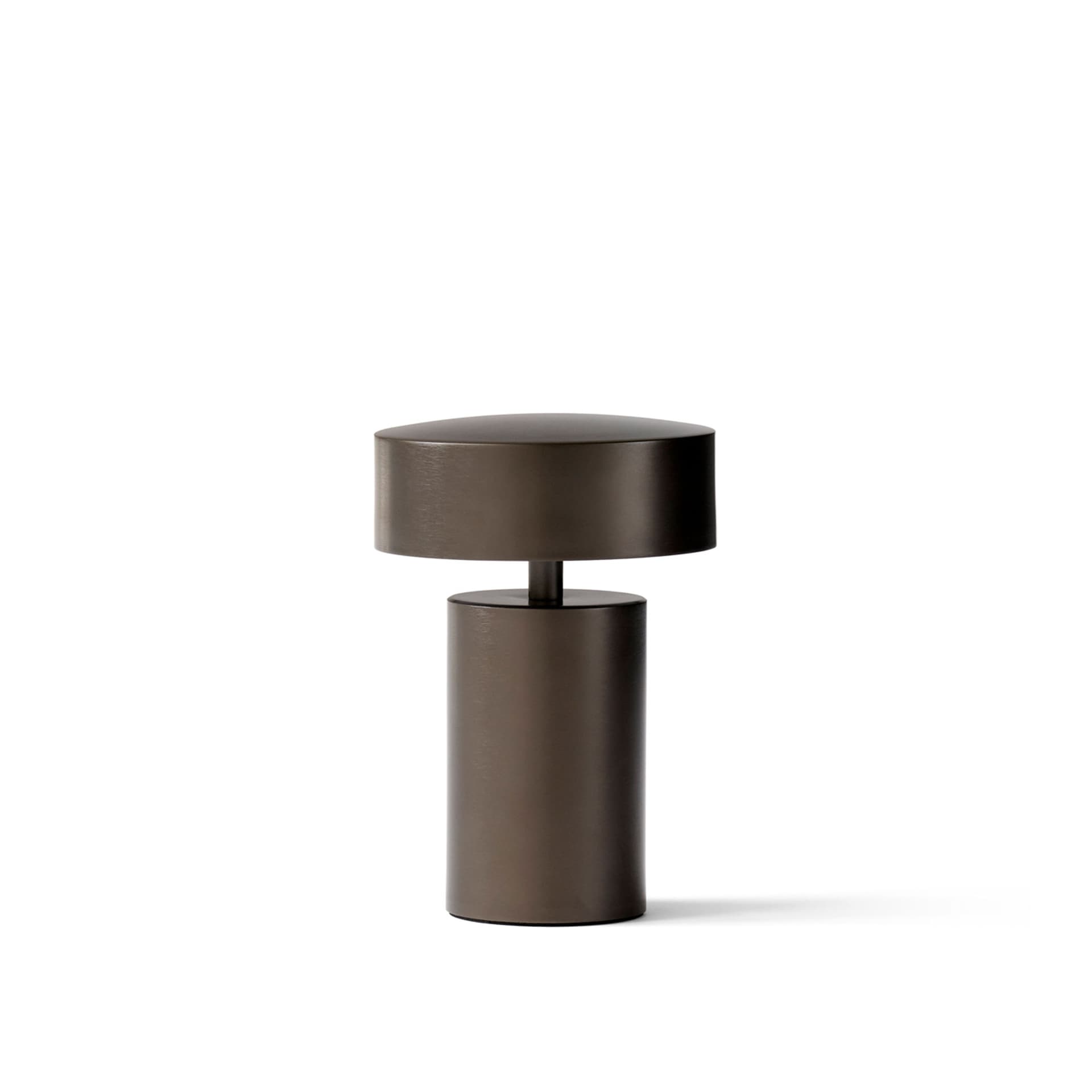 Audo Copenhagen - Column Table Lamp Bronze - Bærbare lamper - Norm Architects - Bronse