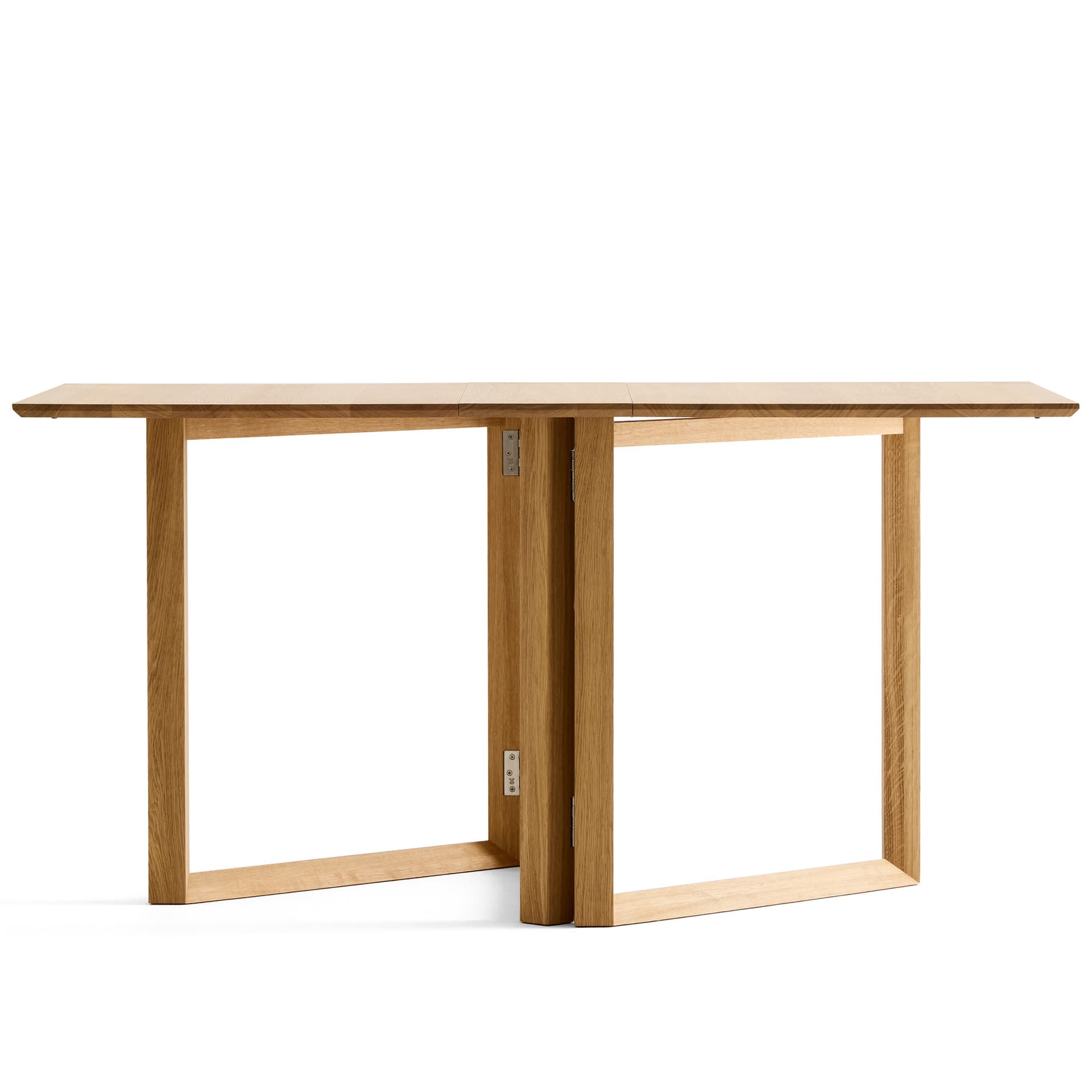 A Huseby - Accordion Table Solid Oiled Oak - Spisebord - Lisa Hilland - Tre