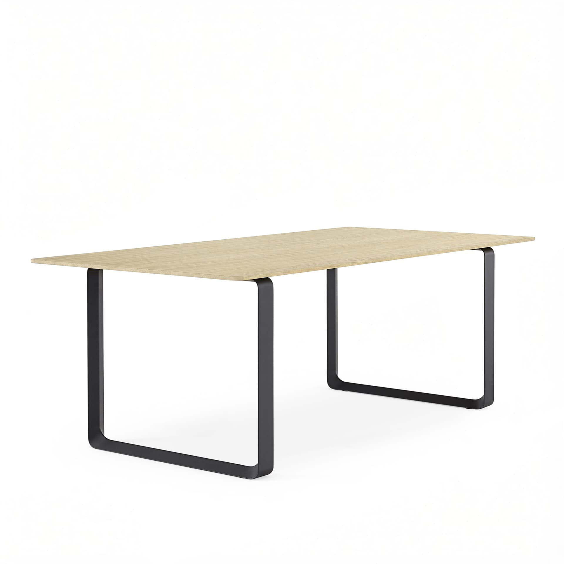 Muuto - 70/70 Table spisebord 170x85 cm, Massiv eik/Svart - Spisebord - TAF Studio - Tre farget,Svart - Metall/Tre