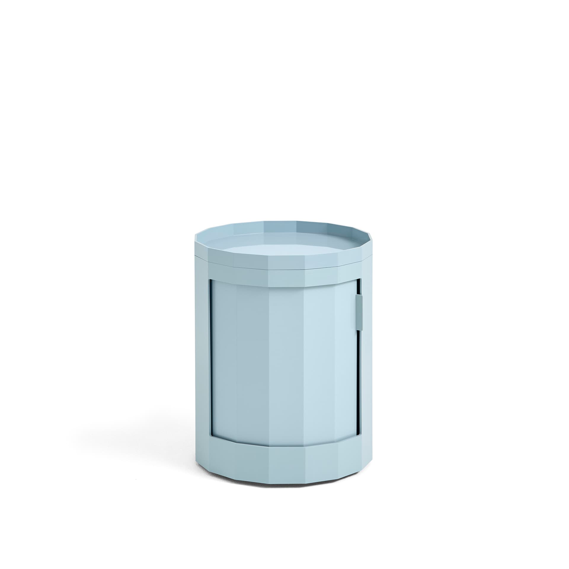 HAY Facet Cabinet low sidebord føtter/hjul 49 cm Misty blue