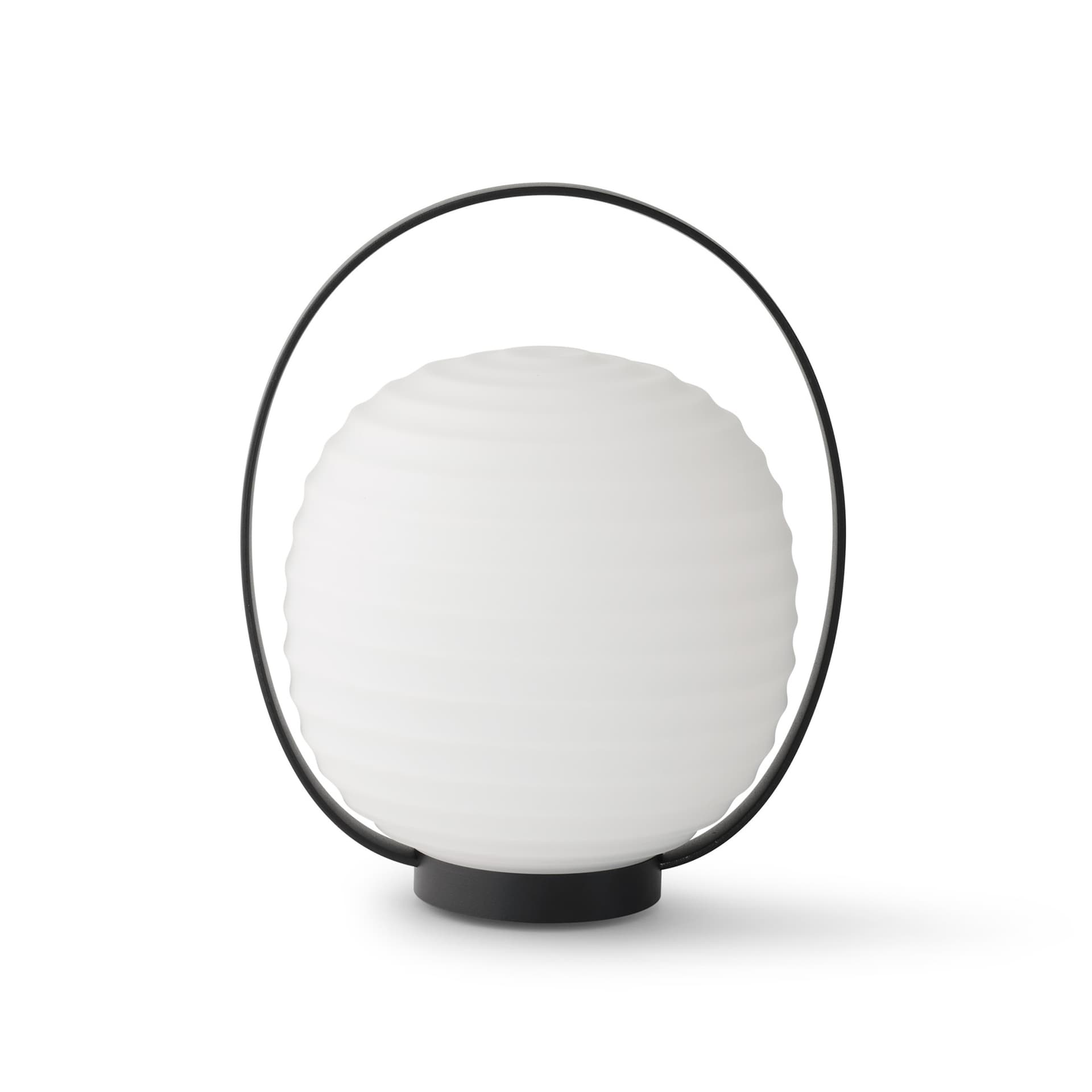 New Works - Lantern Portable Bordlampe Svart/Opal Hvit
