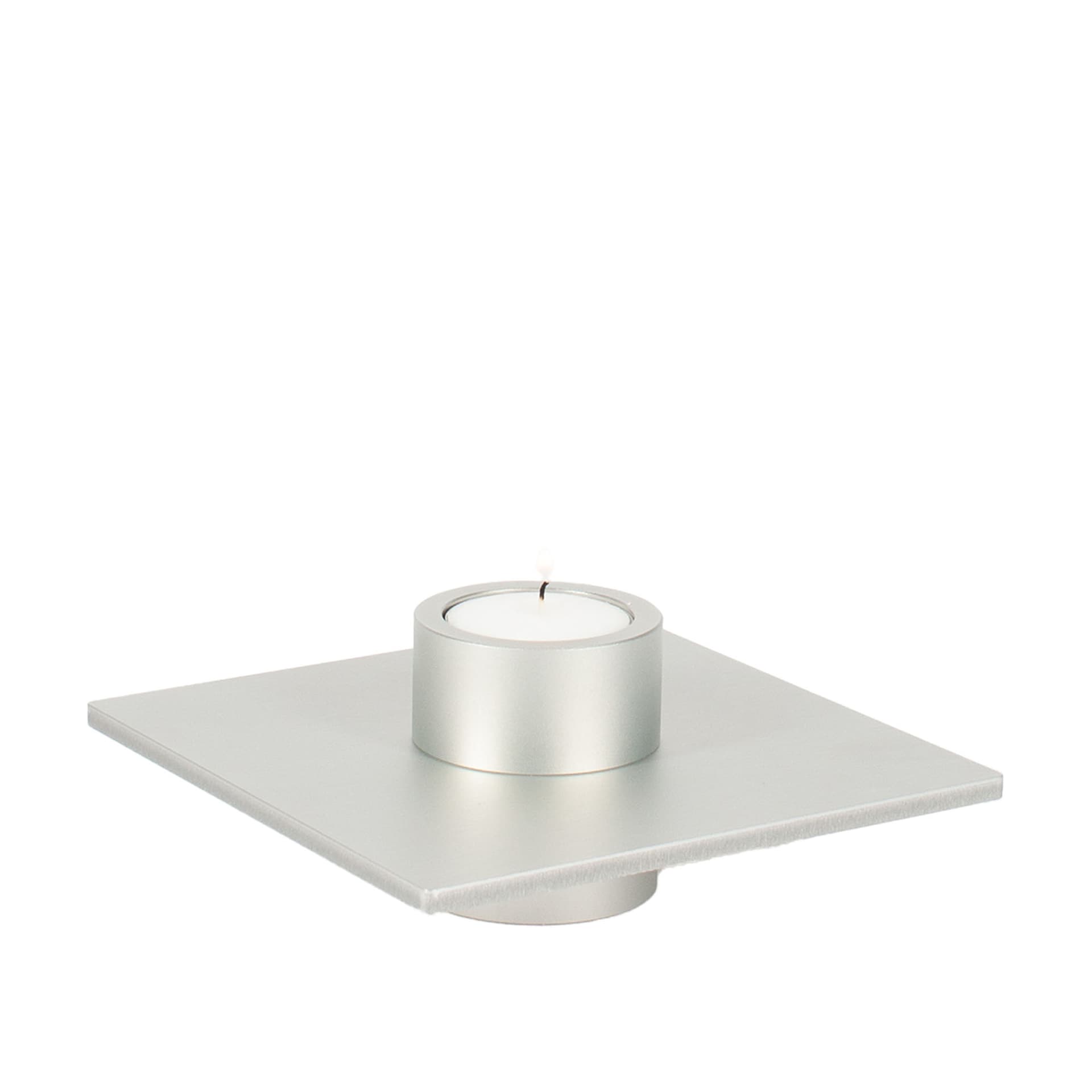 Niko June - P-L 05 Candle - Lysestaker & lykter - Nick Ross - Sølv - Metall