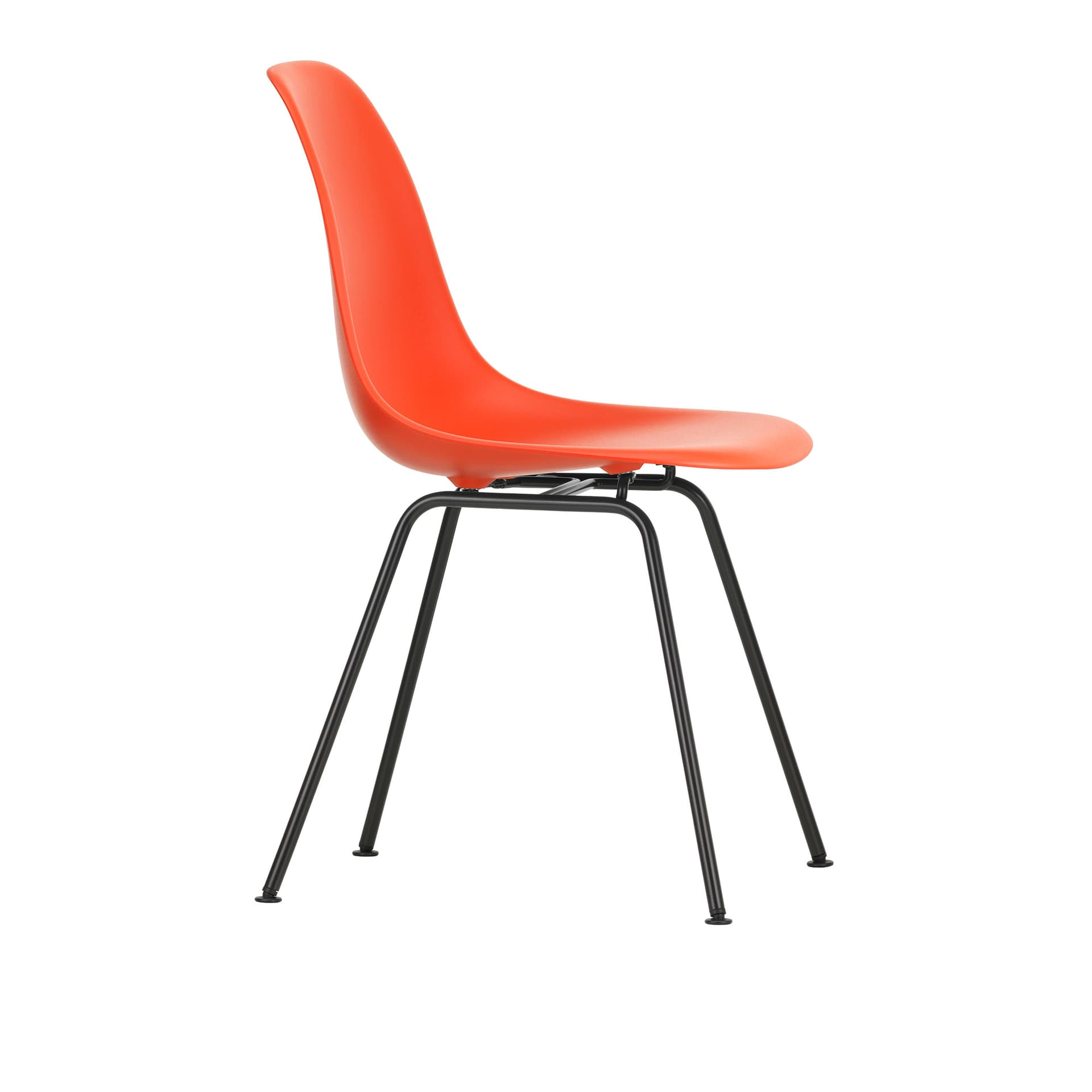 Vitra - Eames Plastic Chair DSX - 03 Poppy Red - Basic Dark Base - Spisestoler - Charles & Ray Eames - Rød - Metall/Plast