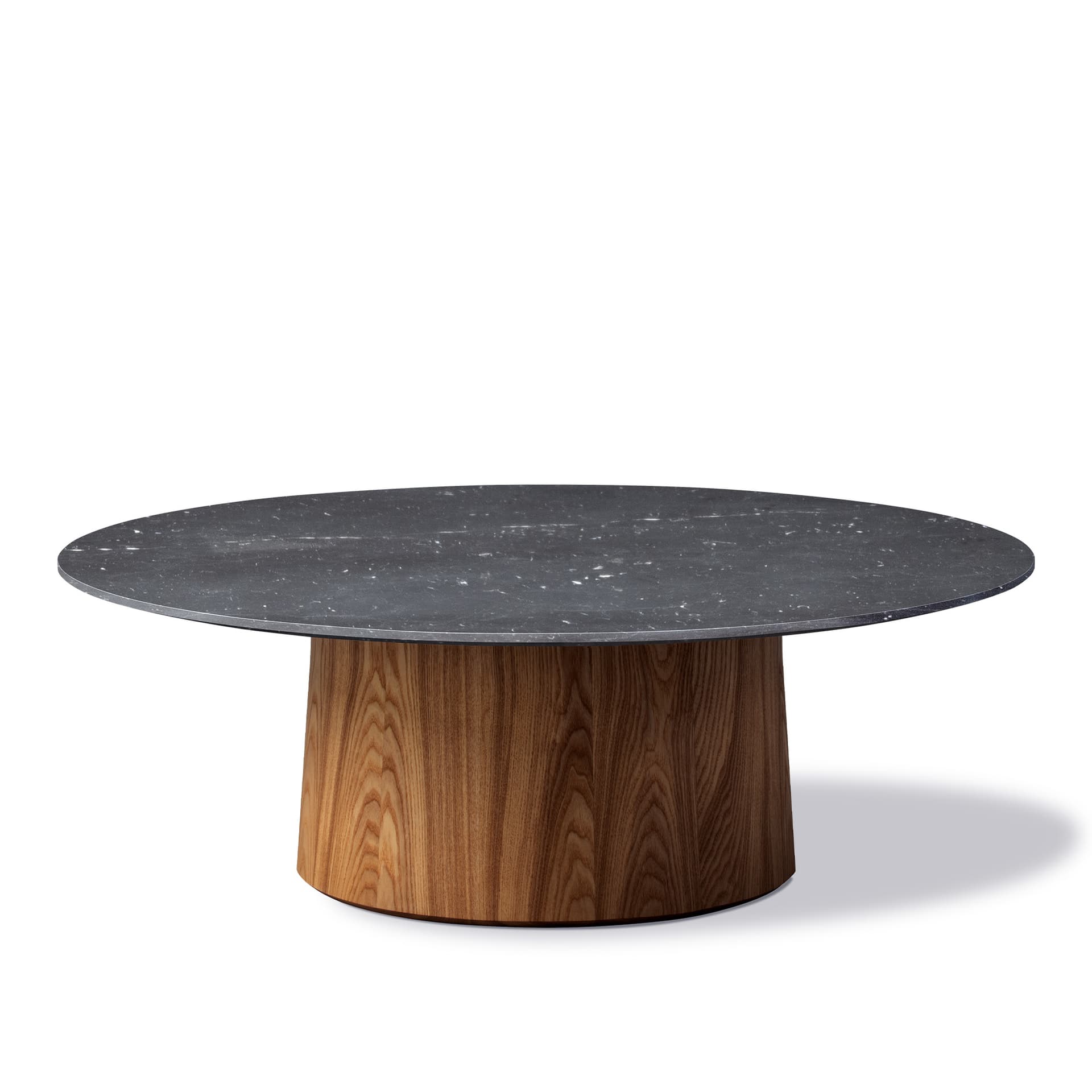 Fredericia Furniture Niveau sofabord Ø110cm Black Marquina-ash brown stained