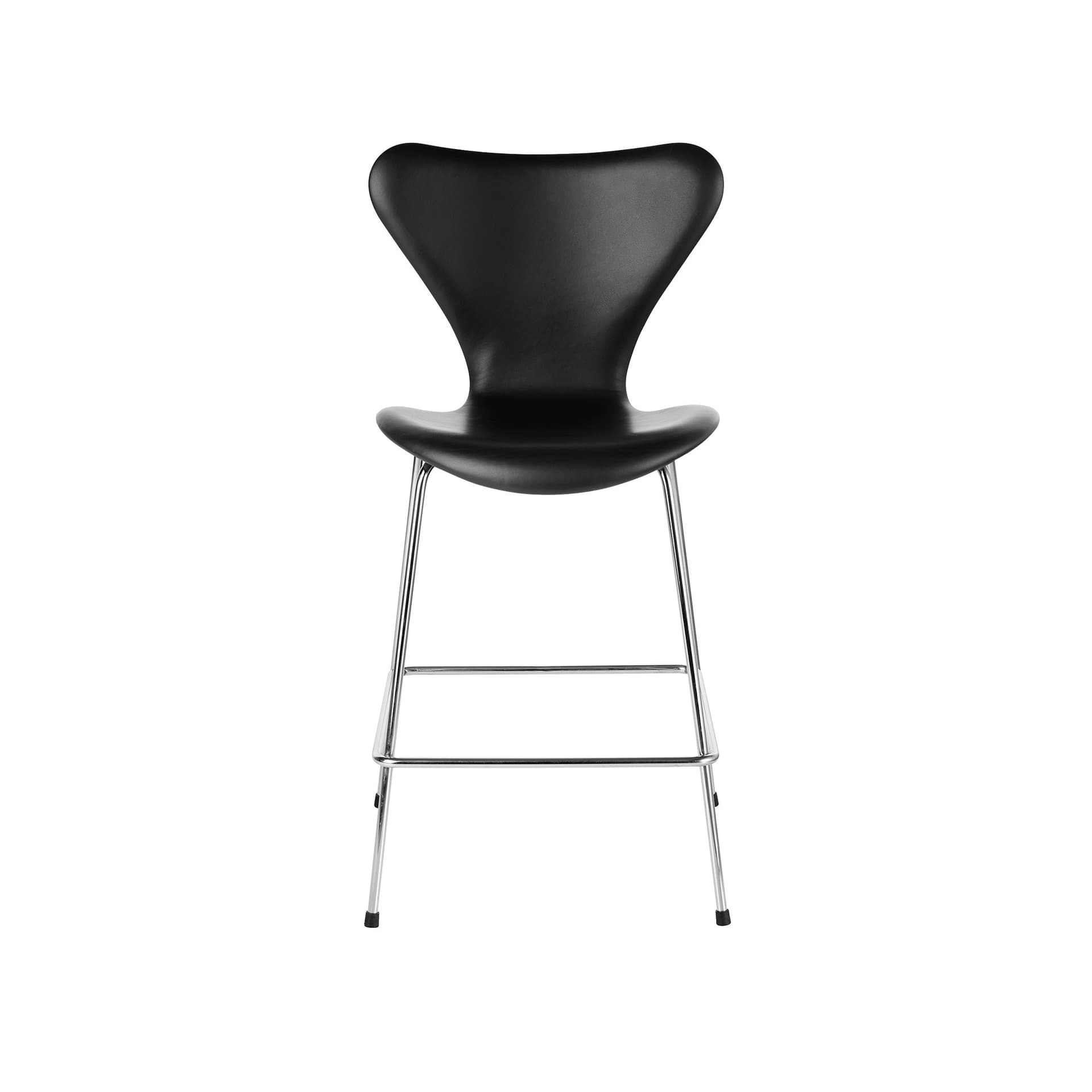 Fritz Hansen - 3187 Sjuan - Helklädd, Läder, Soft Black - Barstoler & barkrakker - Arne Jacobsen - Svart - Lær/Metall/Tre