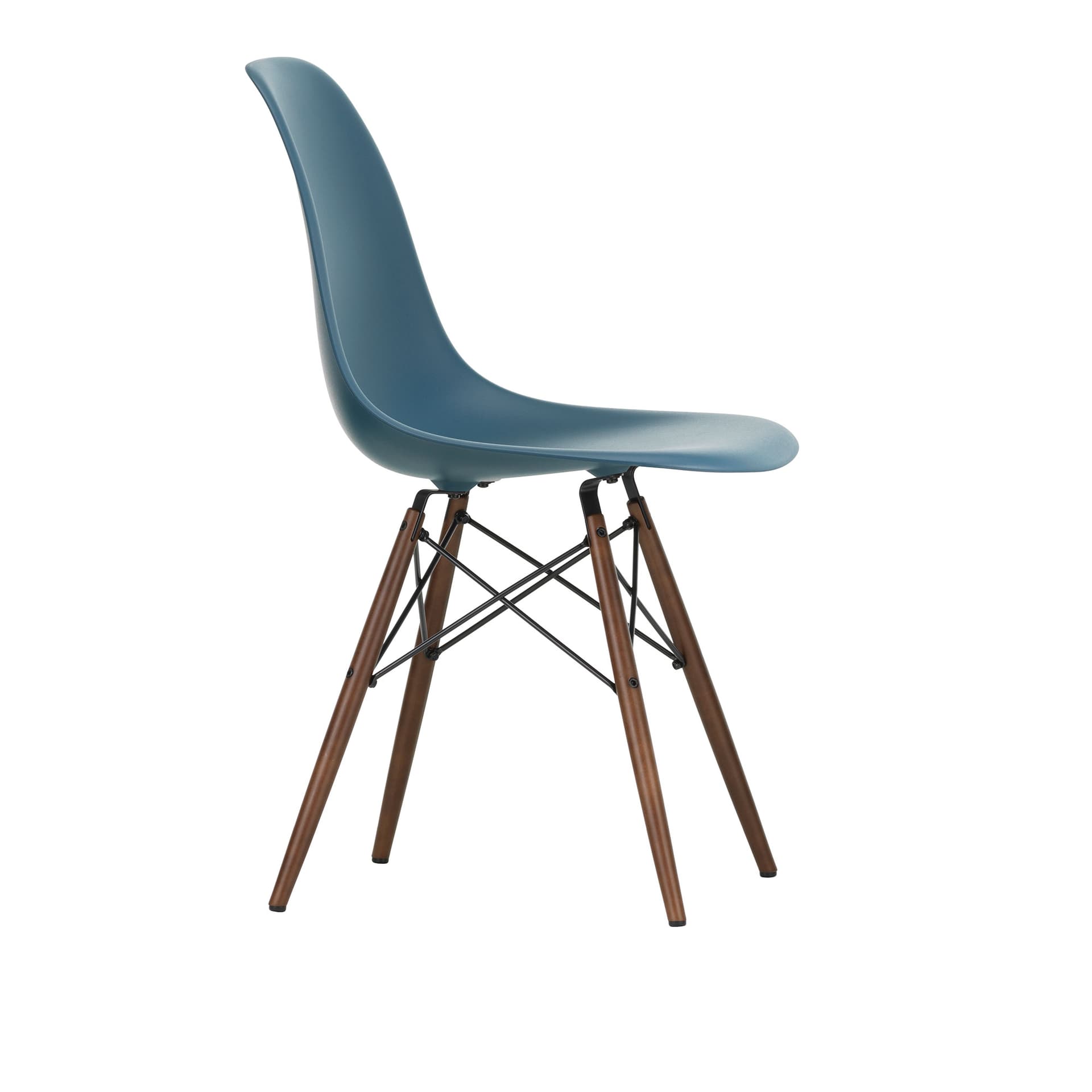 Vitra - Eames Plastic Chair DSW - 83 Sea Blue - Dark Maple - Spisestoler - Charles & Ray Eames - Blå - Metall/Tre/Plast