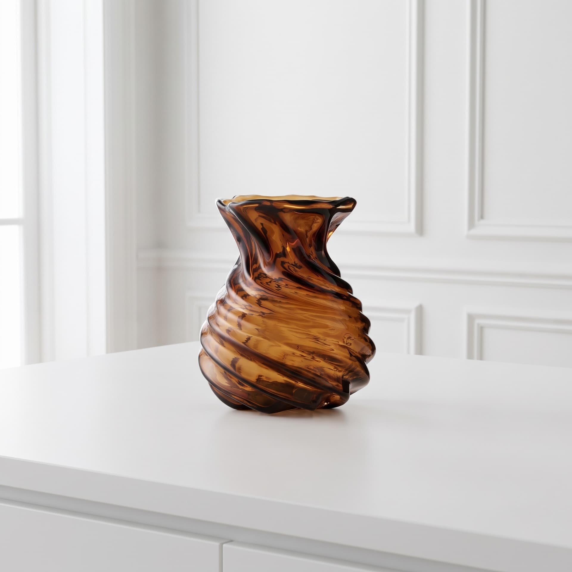 LANA - vase mundblæst - Smoked brun - Ø16x18,5 cm