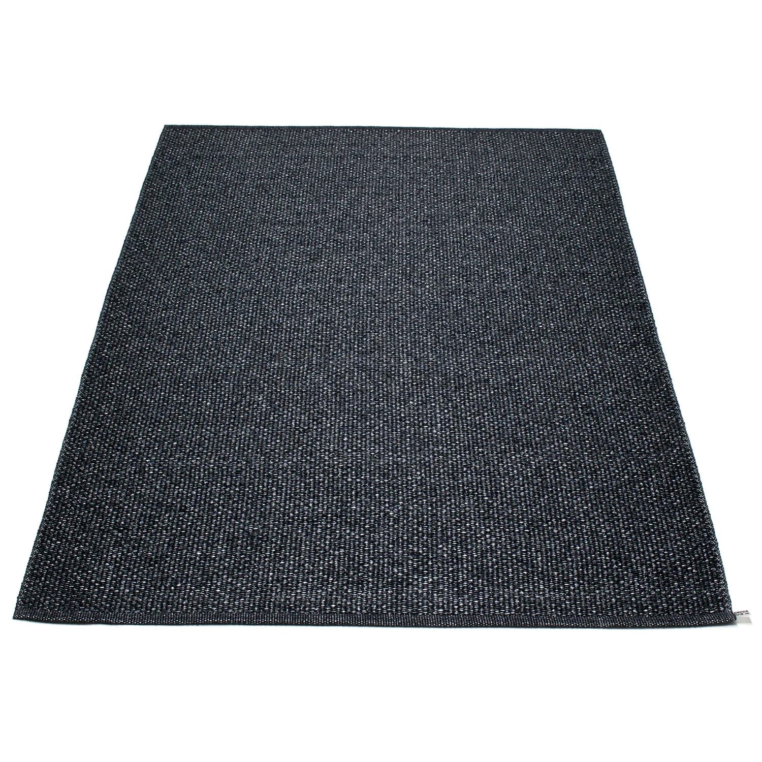 Pappelina, Svea tæppe 180x260 cm black metallic / black