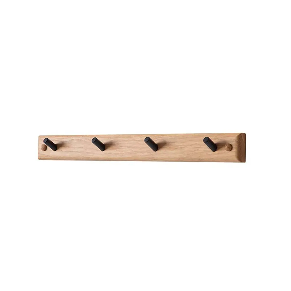 Oscarssons Möbel, Cora Knagerække 49 cm olieret eg
