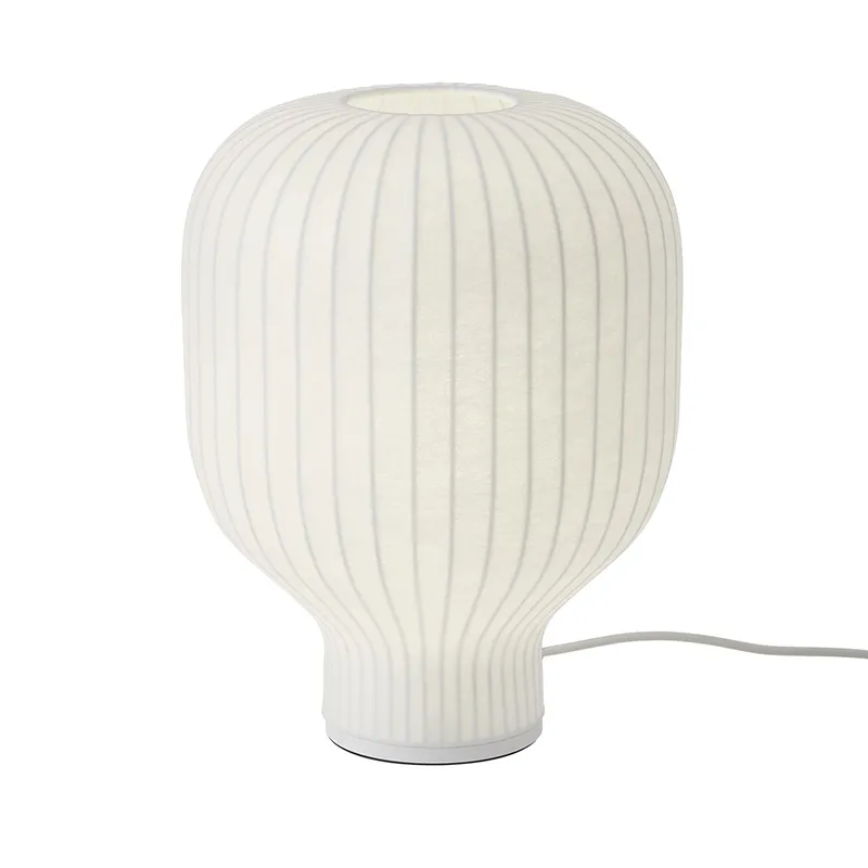 Strand Bordlampe H39,1 White Muuto - Stue - Stof / tekstil