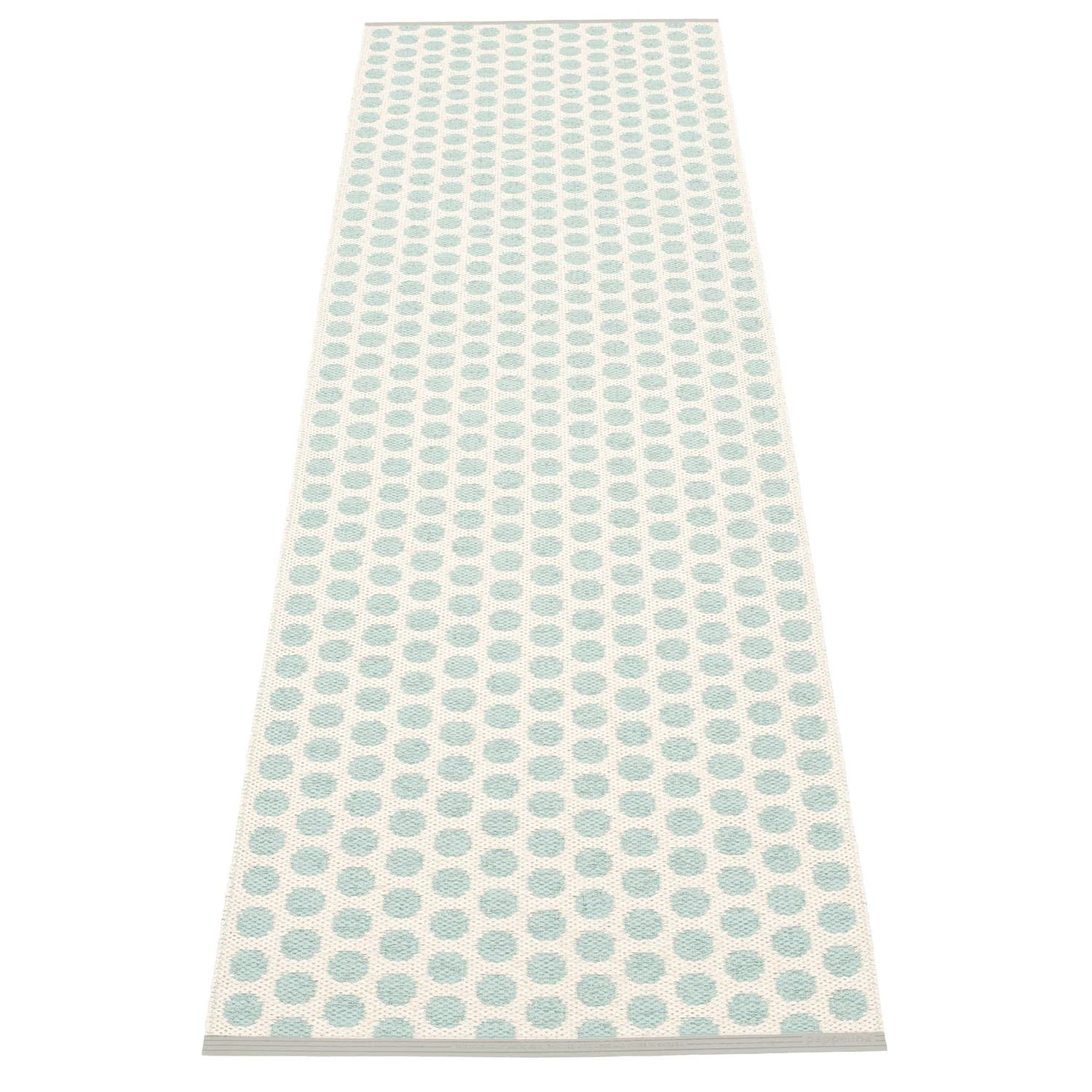 Pappelina, Noa tæppe 70x250 cm pale turquoise / vanilla / warm grey stripe