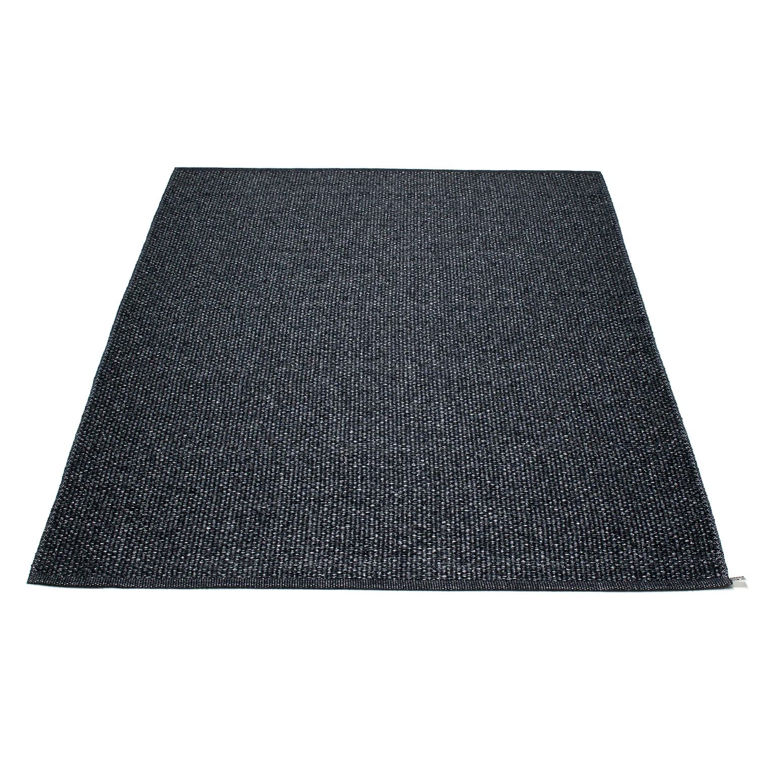 Pappelina, Svea tæppe 230x320 cm black metallic / black