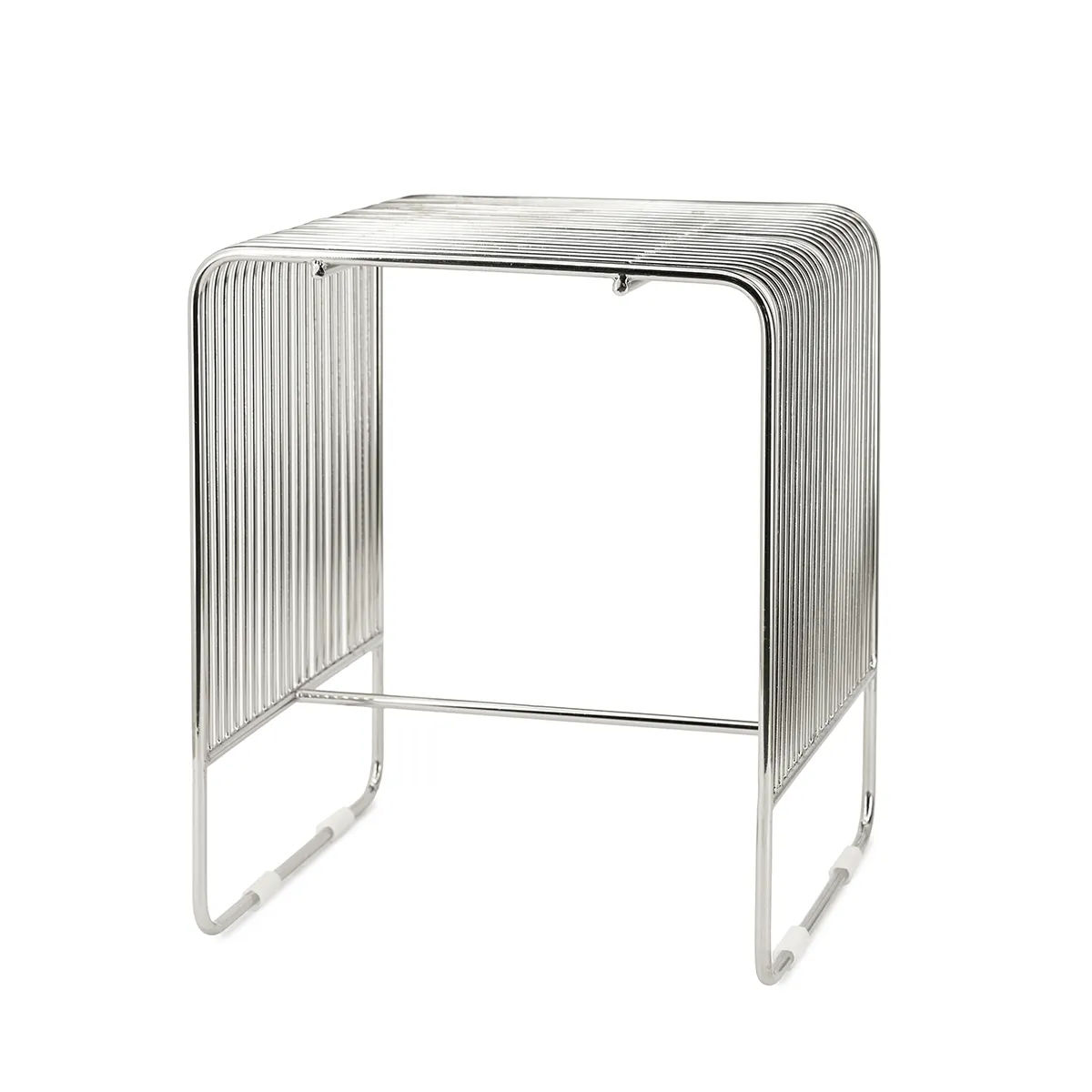 By-Boo, Skammel i metal WireWorks