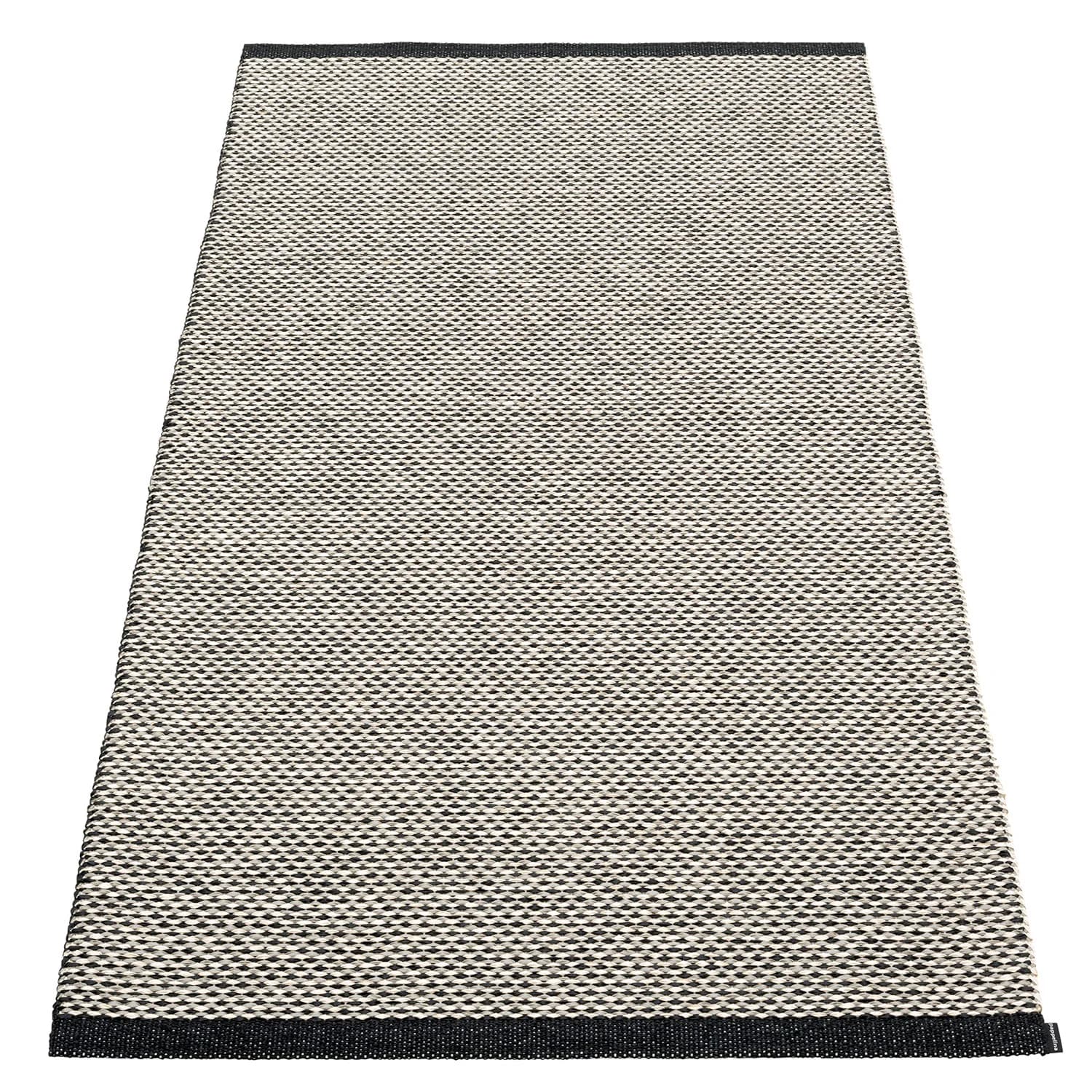 Pappelina, Effi tæppe 85x160 cm black