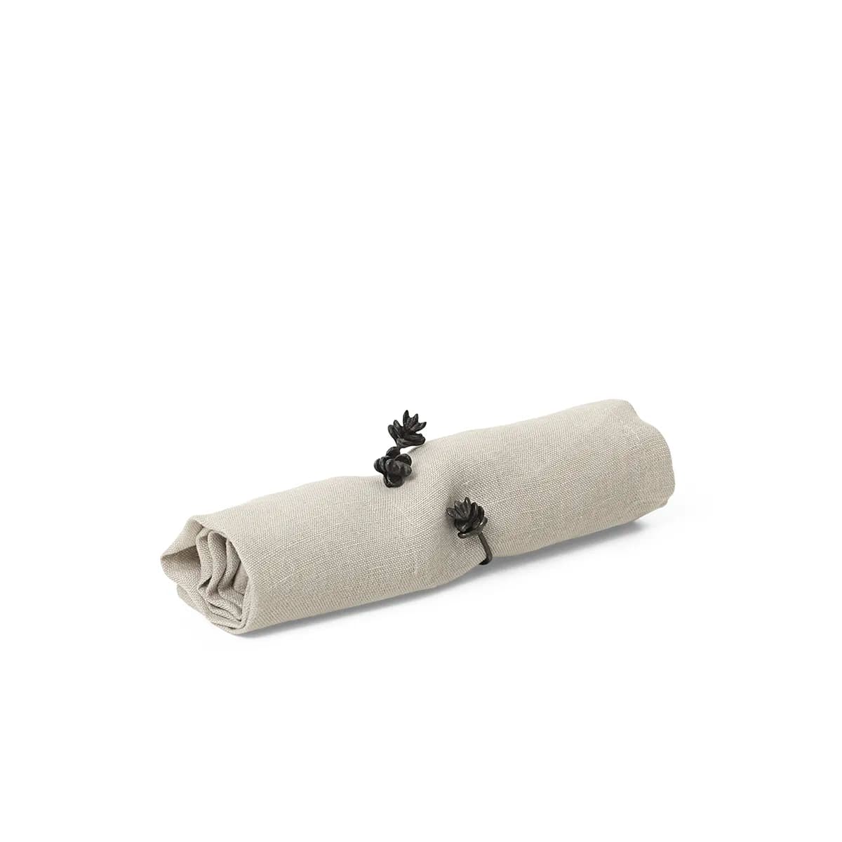 Ferm Living, Servietringe i messing Forest Black Sæt med 4