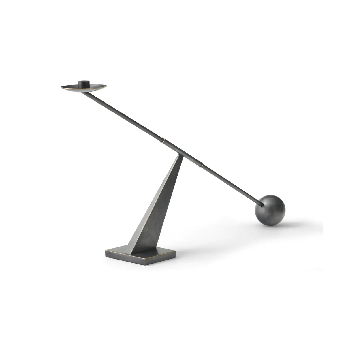 Audo Copenhagen Interconnect lysestage 70 cm Bronzed brass