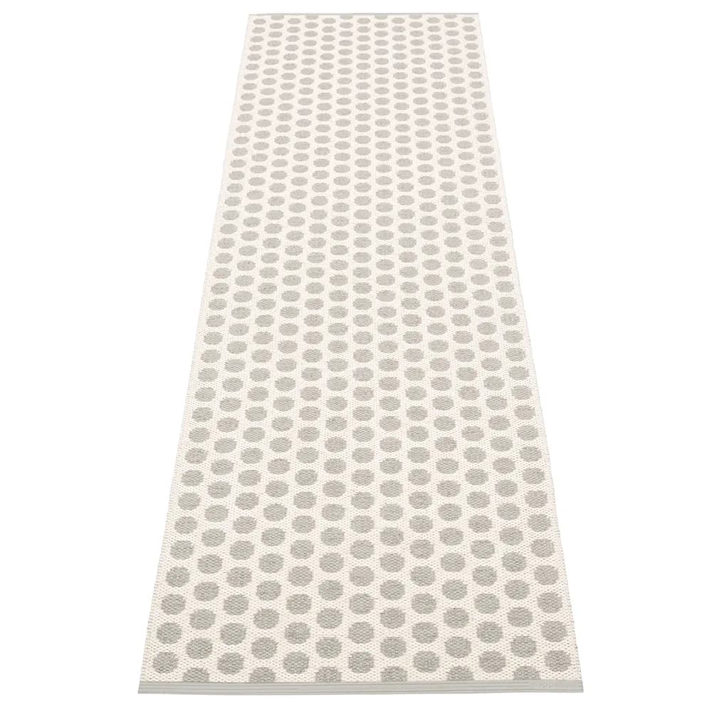 Pappelina, Noa taeppe Warm Grey/ V/ W. Grey stripe 70 x 150 cm