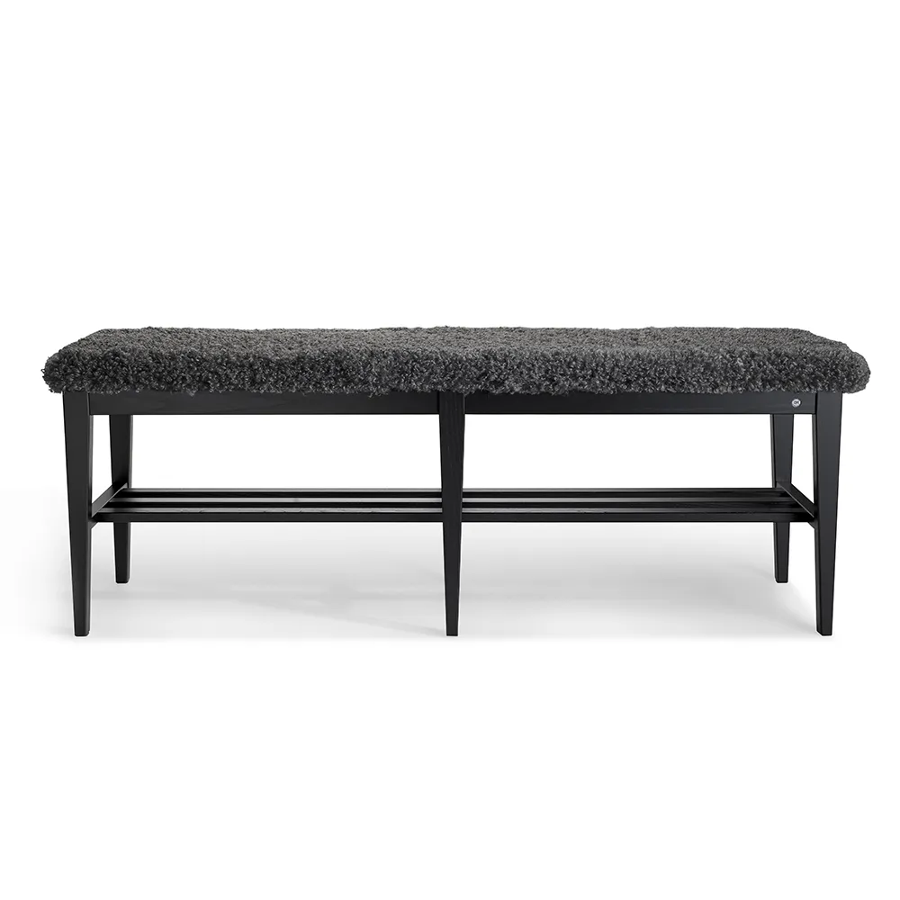 Oscarssons Möbel, Nadja Bench 130 cm Sortbejdset ask/fåreskind look Grå
