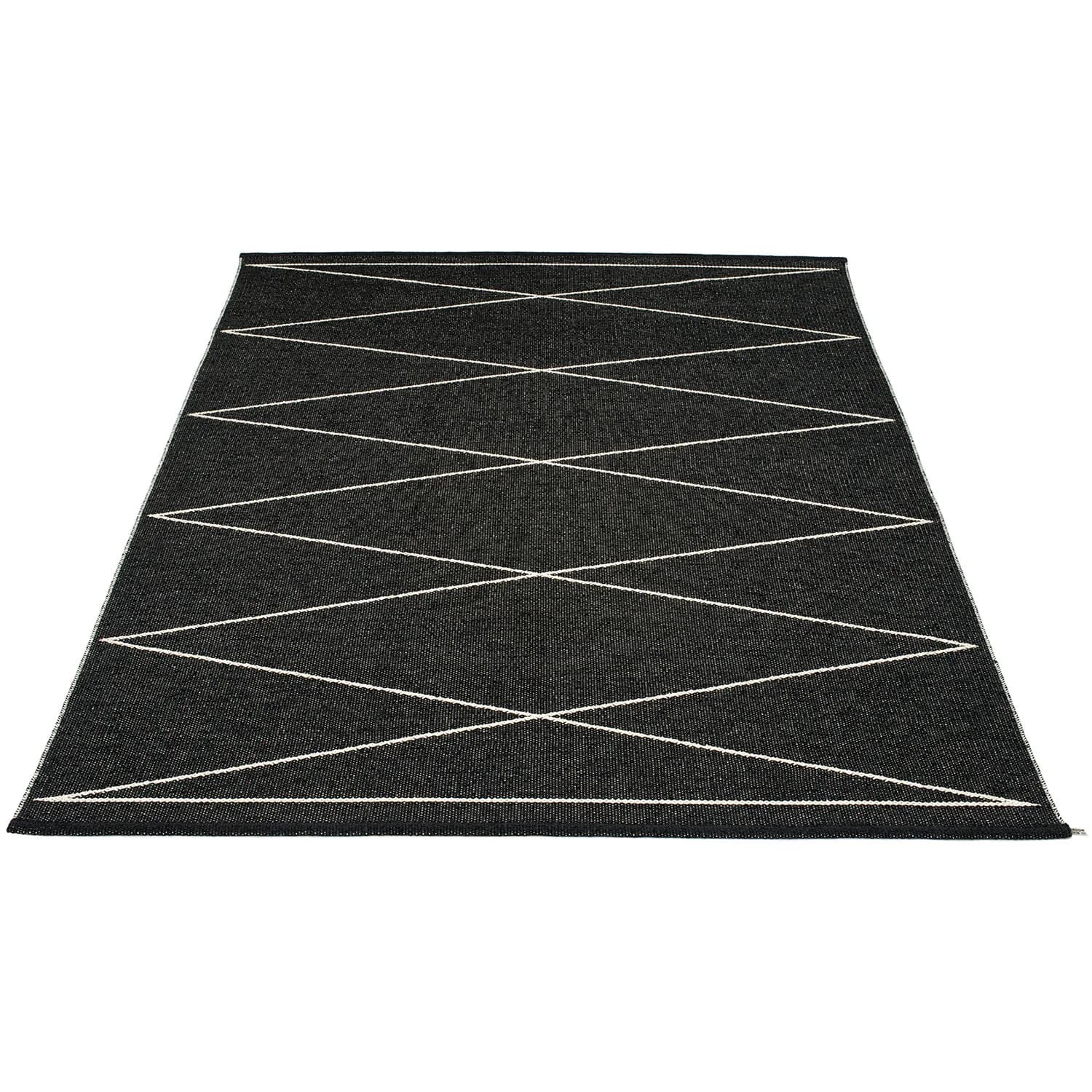 Pappelina, Max matte 180x260 cm black / vanilla