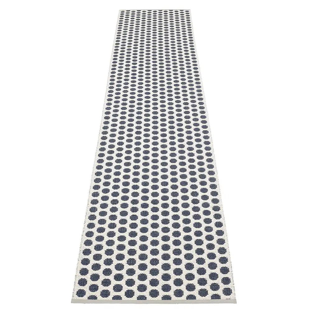 Pappelina, Noa matte 70x350 Dark Blue/Vanilla