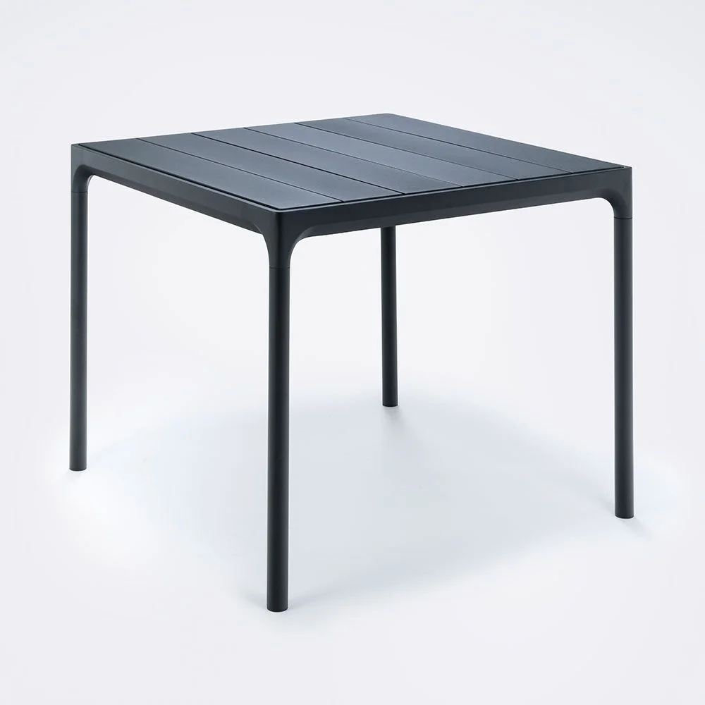 Houe, Fire spisebord 90x90 cm svart aluminium