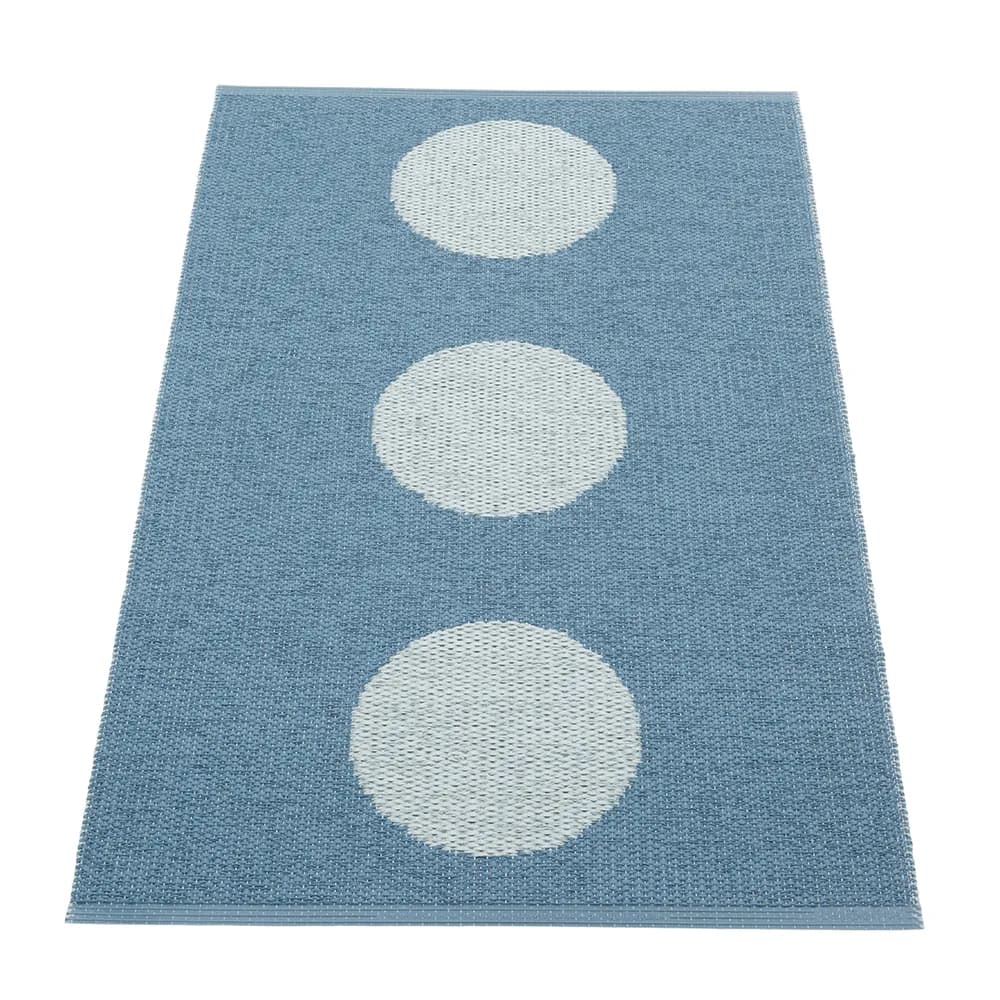 Pappelina, Vera Pop teppe River Blue/Blue Fog 70 x 120cm