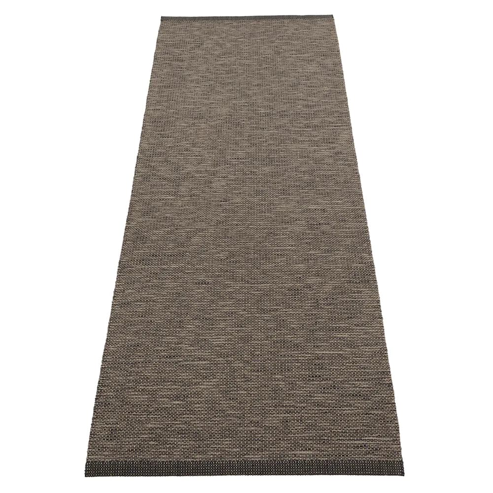 Pappelina, Sam teppe 70 x 225 cm Black/Walnut