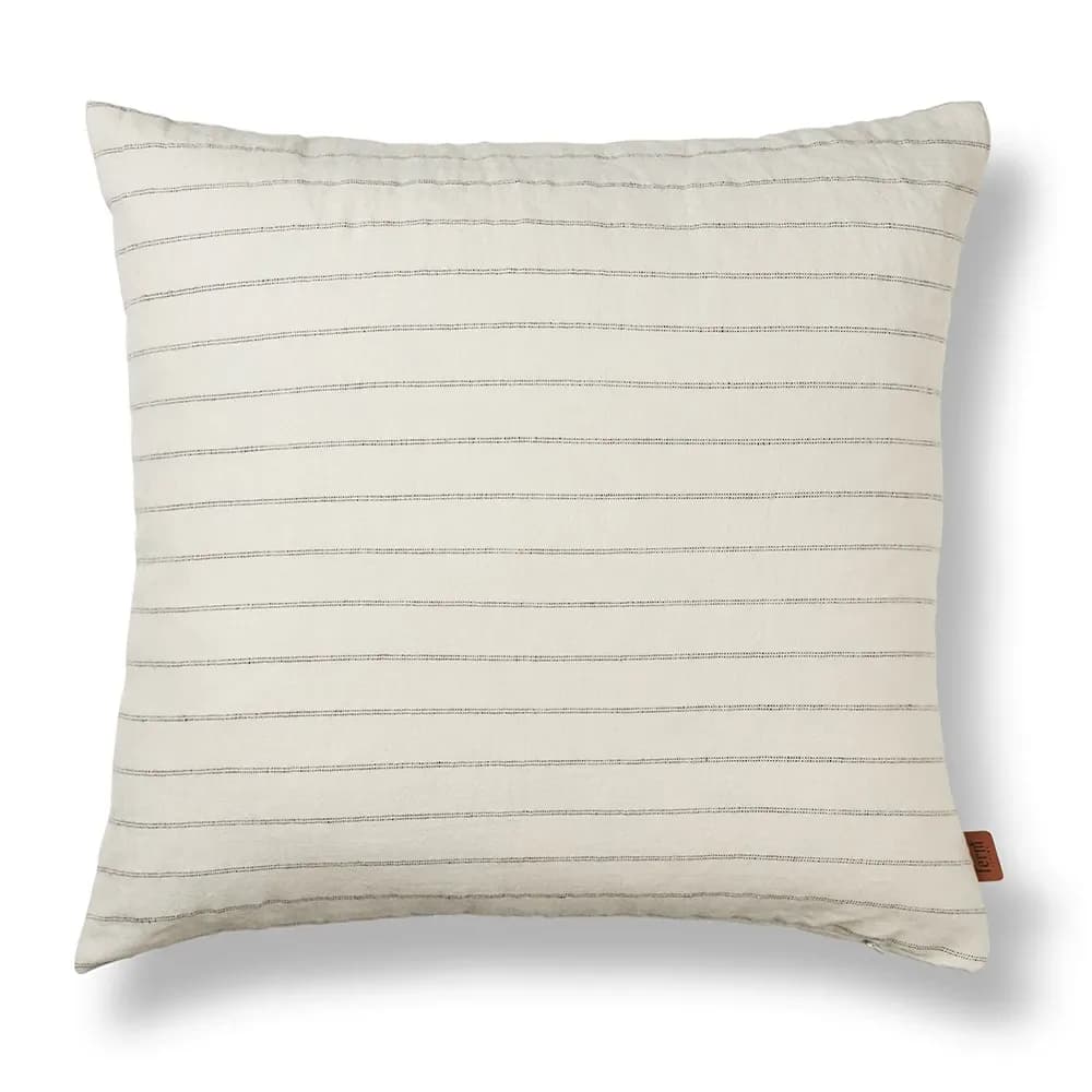 Ferm Living Grand pute 50x50 cm Off-white-chocolate