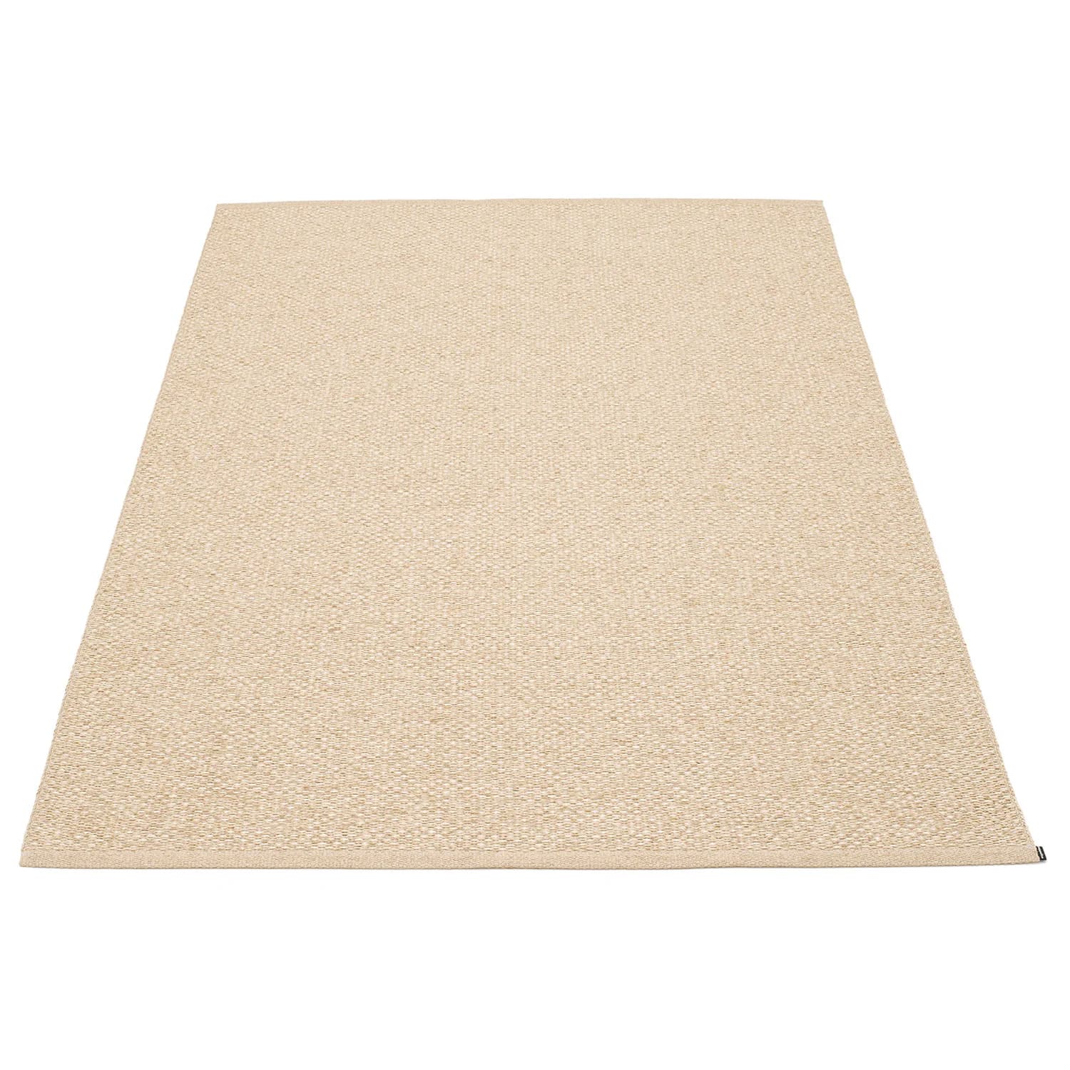 Pappelina, Svea matte 180x260 cm beige / champagne metallic